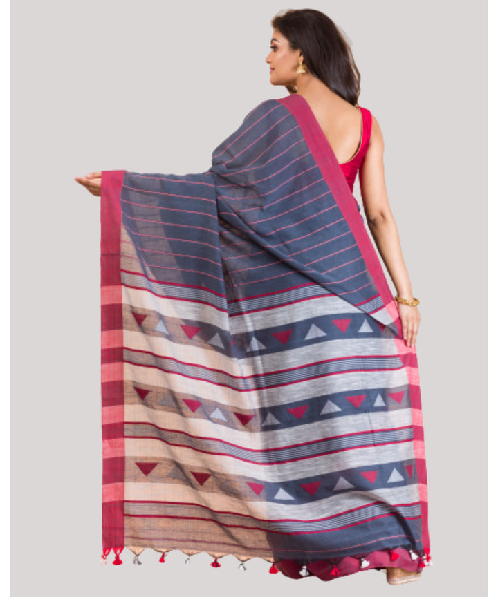 Grey red handloom cotton bengal saree