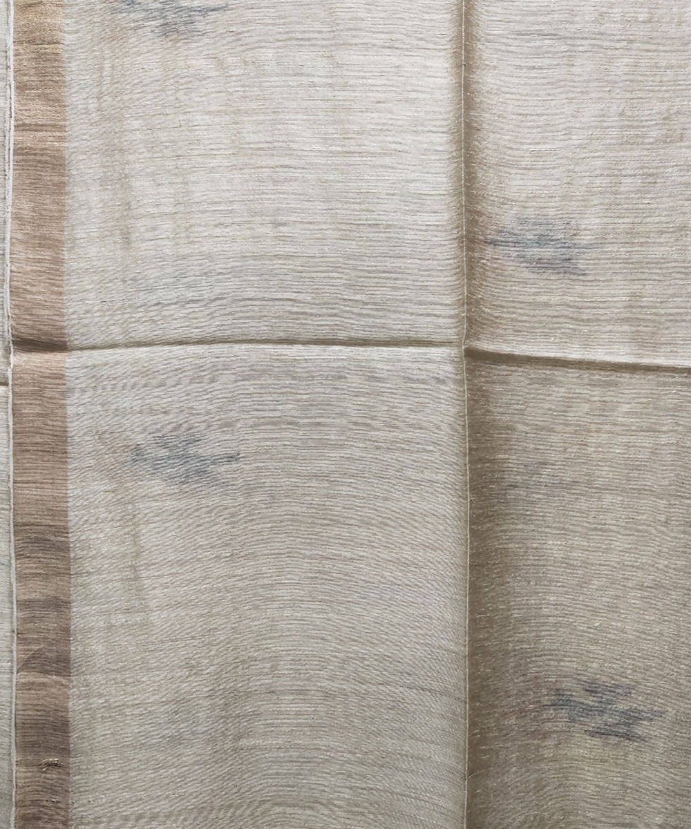 Beige handwoven jamdani matka silk saree