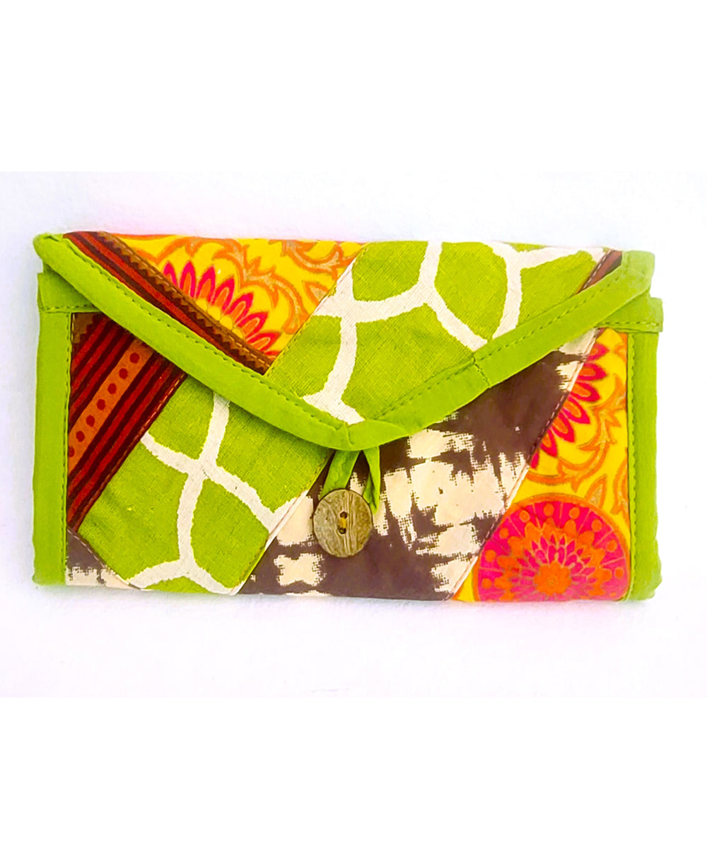 Green cotton handcrafted wallet