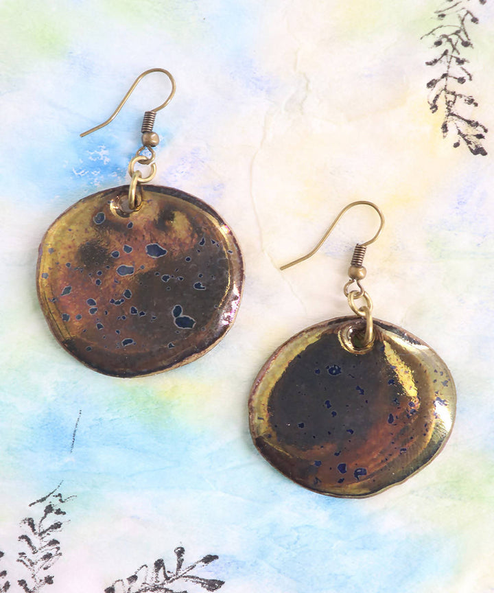 Shiny Textured Ceramic Earring