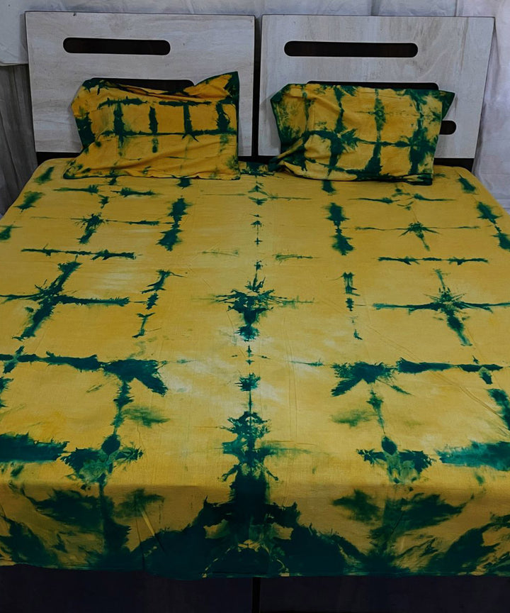 Yellow green tie dye cotton handwoven bedsheet