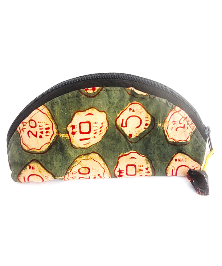 Green handcrafted cotton makeup pouch