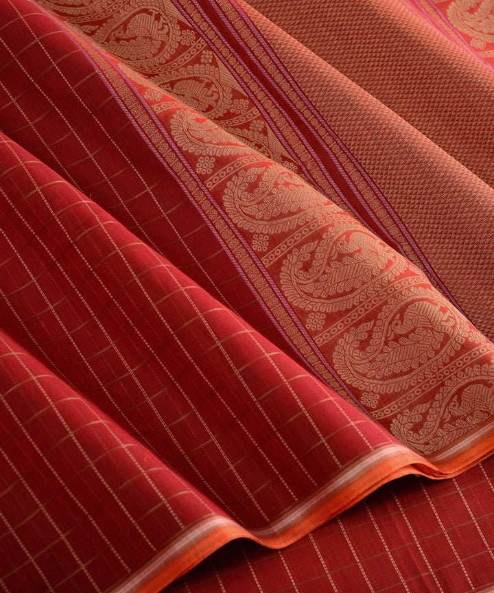 Maroon borderless handwoven kanchi cotton saree