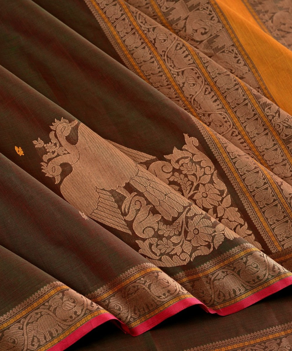 Mantazhir gandaberunda corner motif handwoven kanchi cotton saree