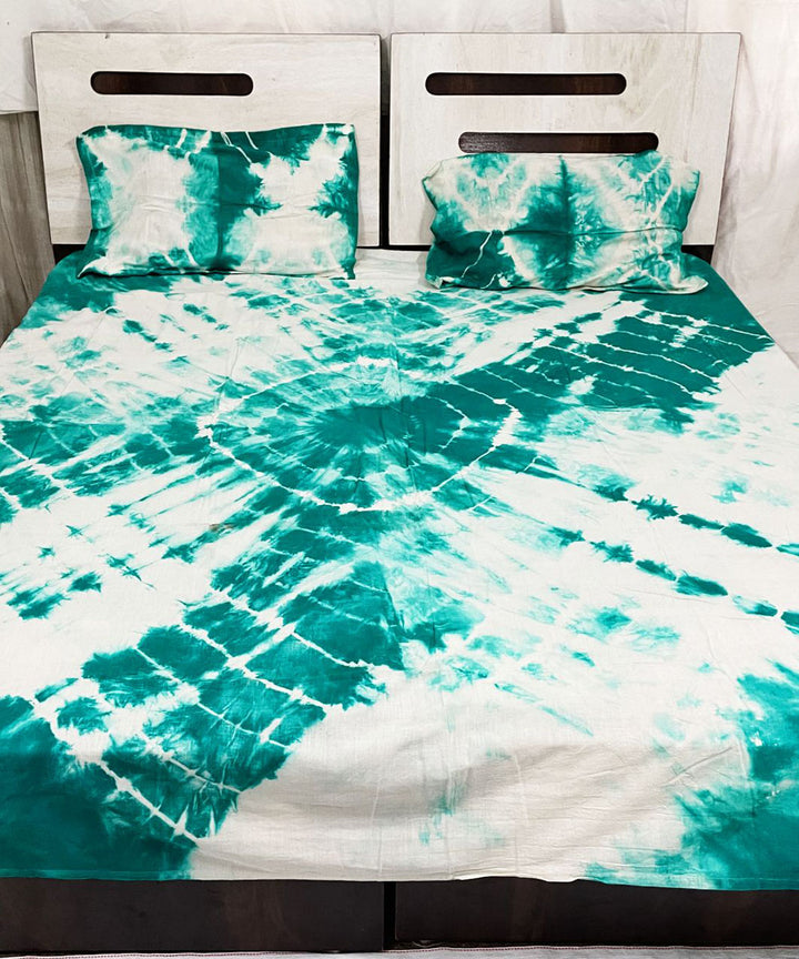 White green tie dye cotton handwoven bedsheet