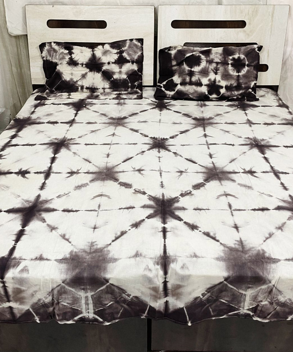 White dark brown tie dye cotton handwoven bedsheet