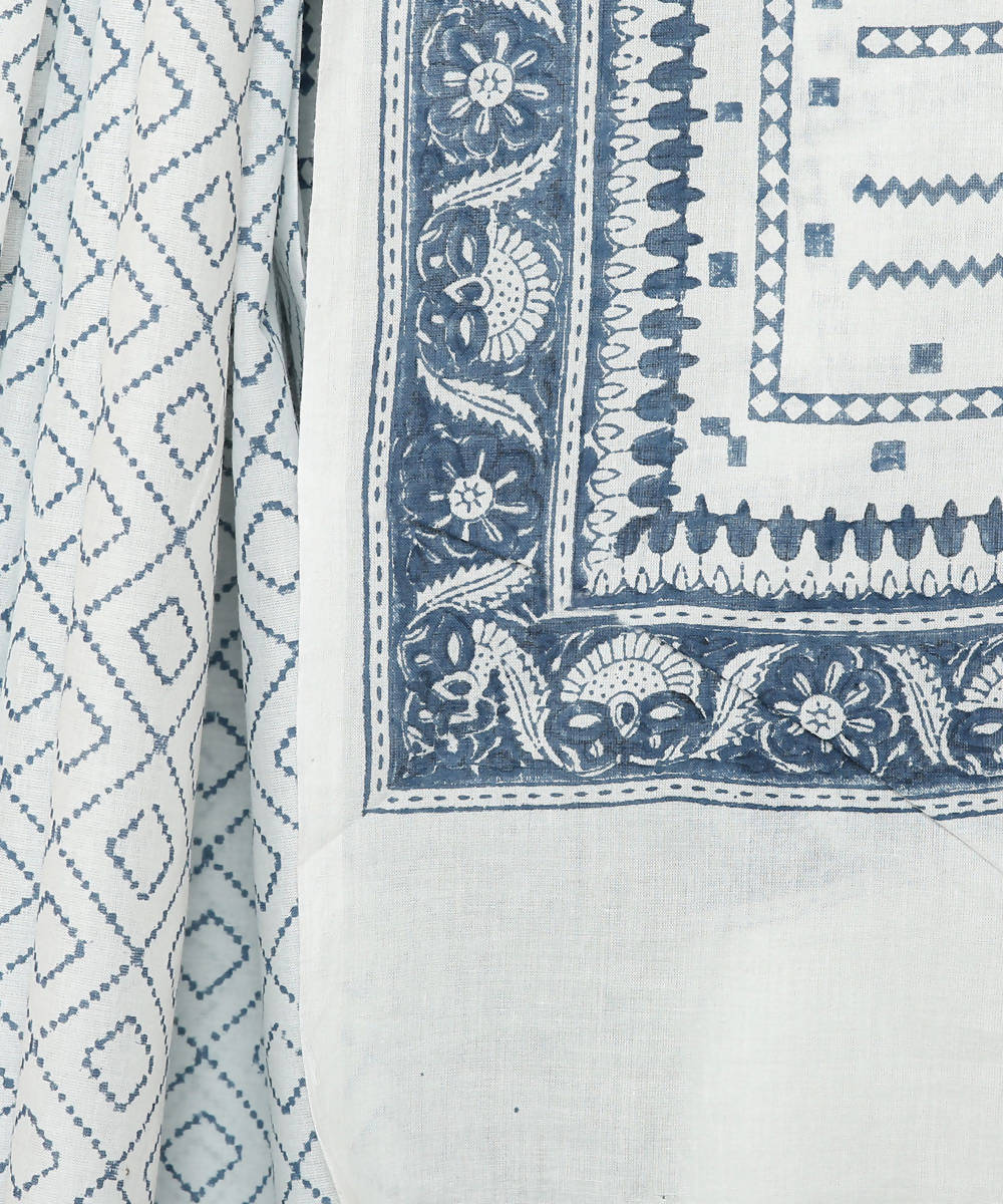 Kiara crafts white half and half hand block print mul cotton saree