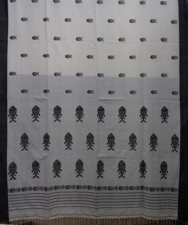 Handwoven Handspun Cotton Off White Saree