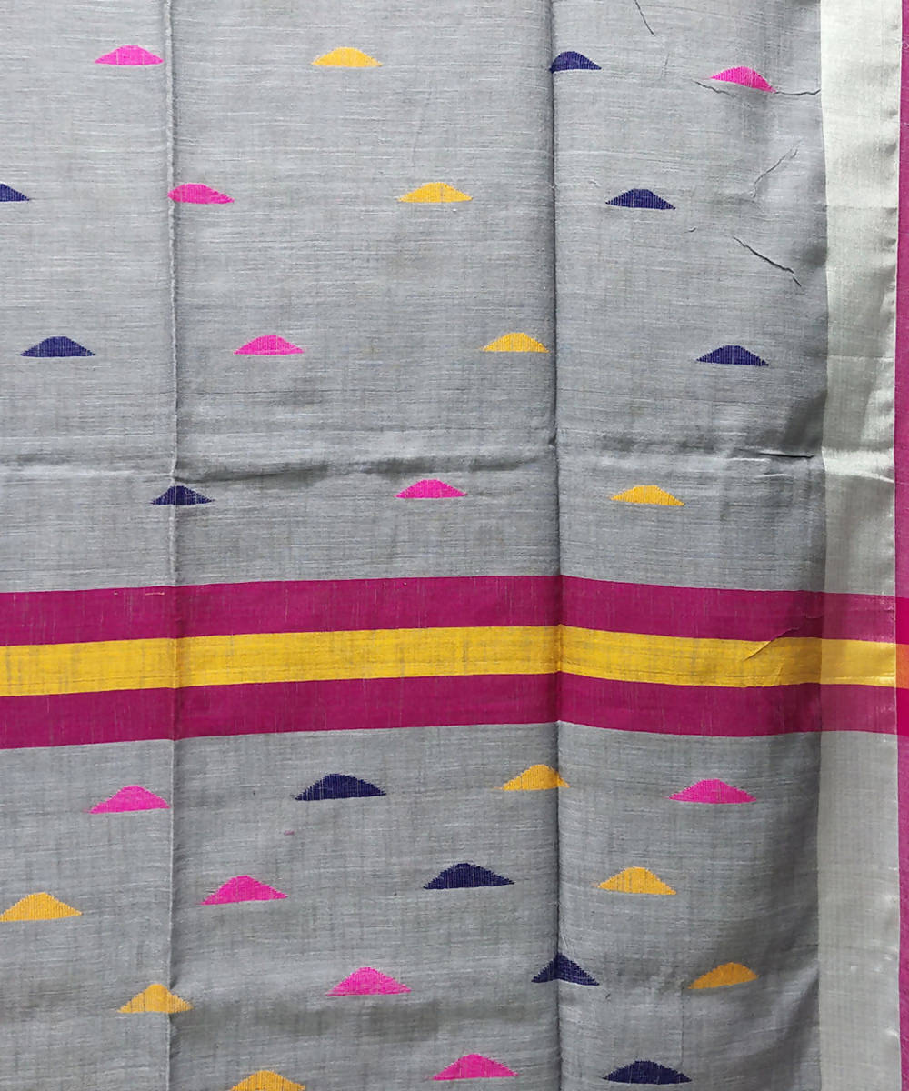 Grey handwoven handspun cotton saree