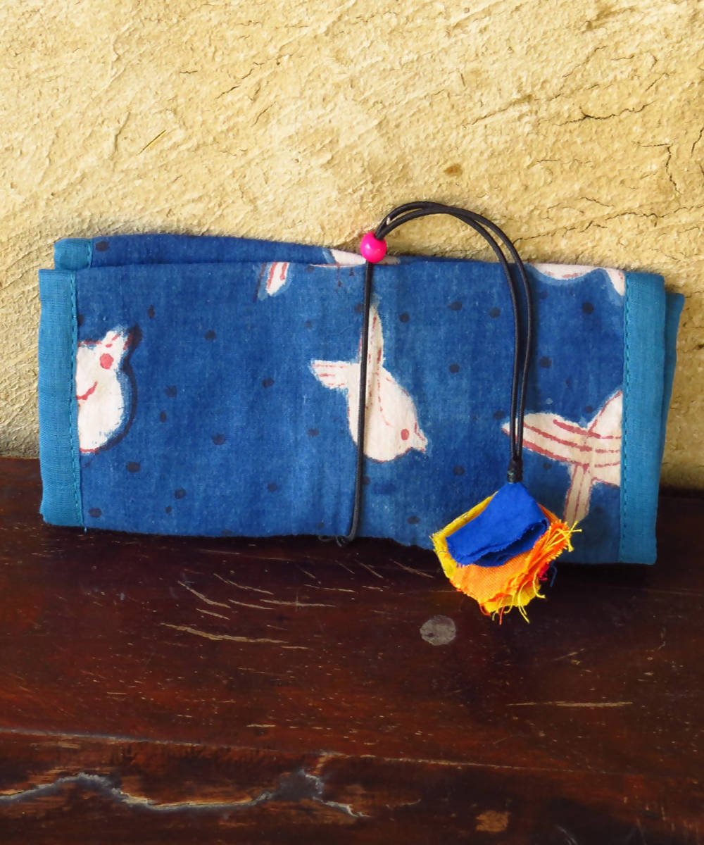 Blue vegetable dyed cloth wire organiser pouch