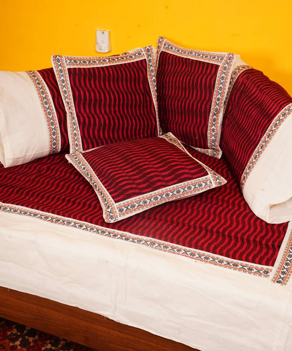 Maroon Handloom Pochampally Diwan Set
