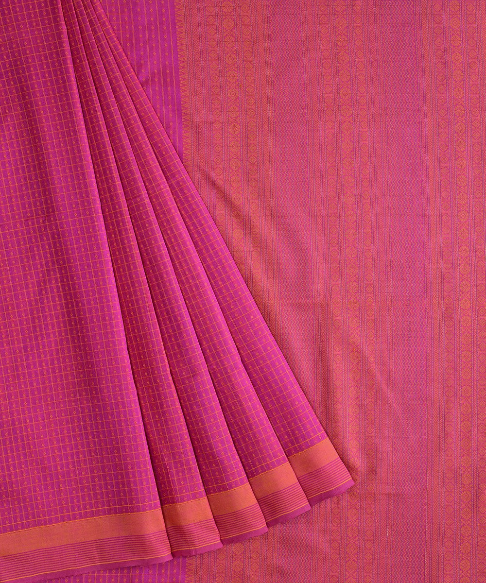 Magenta handwoven cotton silk lakshadeepam kanchi saree