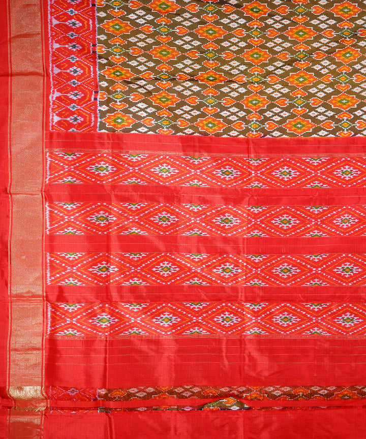 Cream multicolor handwoven ikkat silk pochampally saree