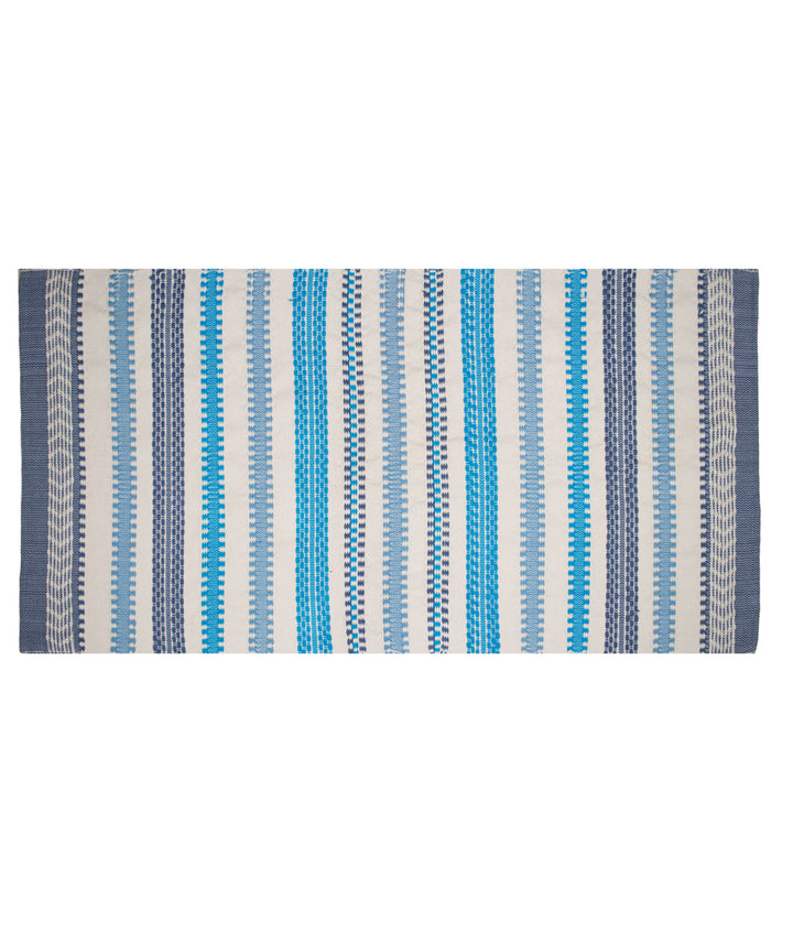 Off white handwoven cotton rug