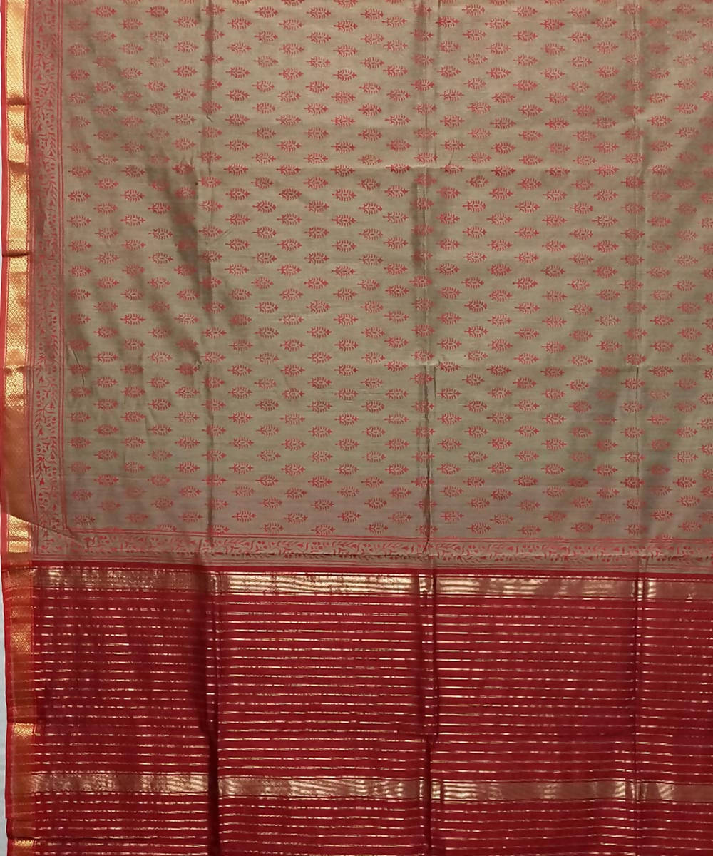 Dark beige red handwoven cotton silk maheshwari saree