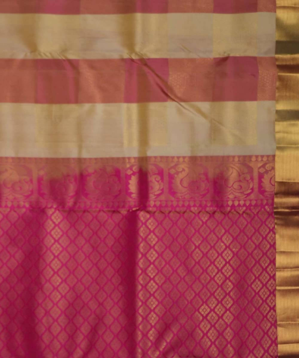 Sandal Rani Pink Handloom Soft Silk Saree