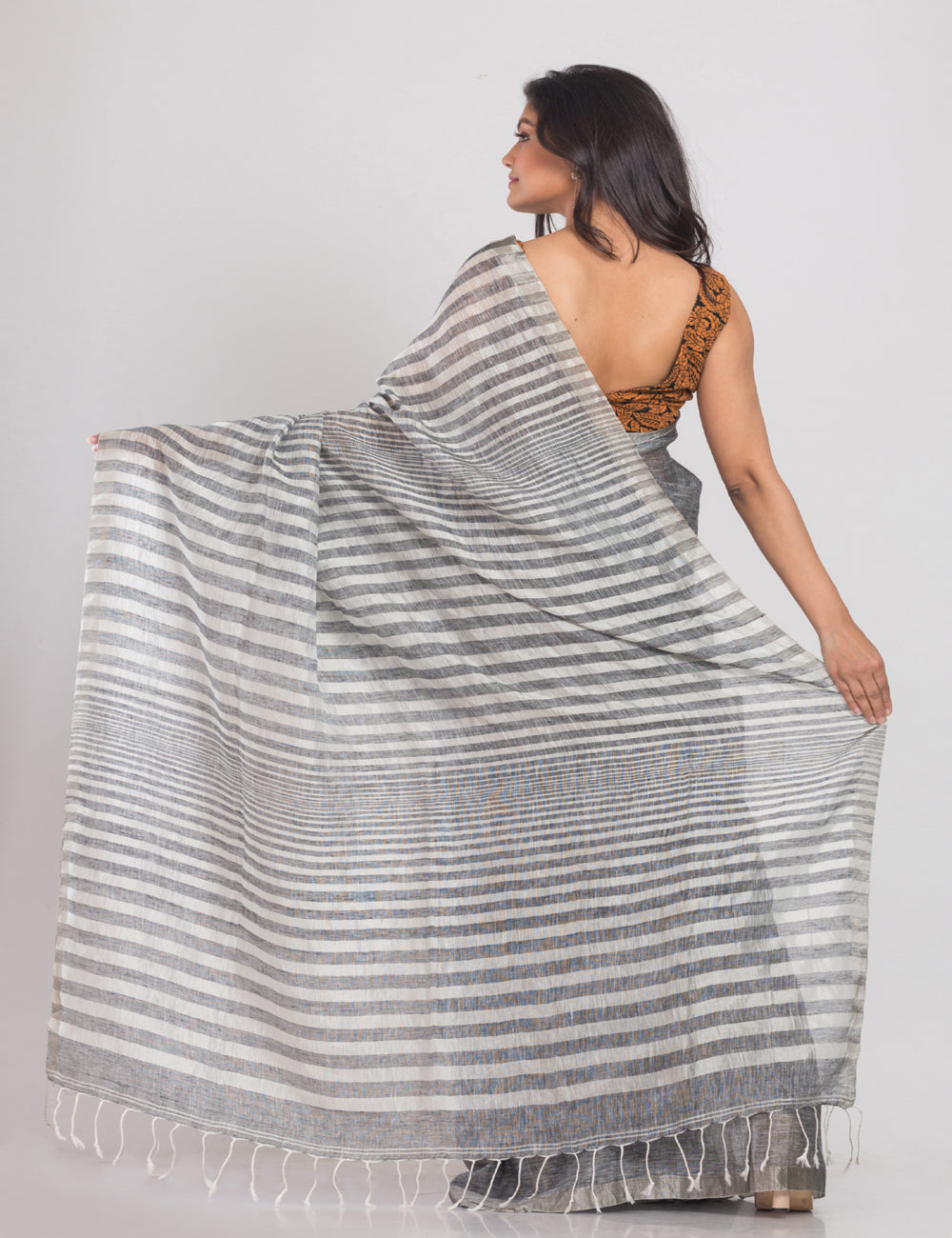 Grey white handwoven linen sari