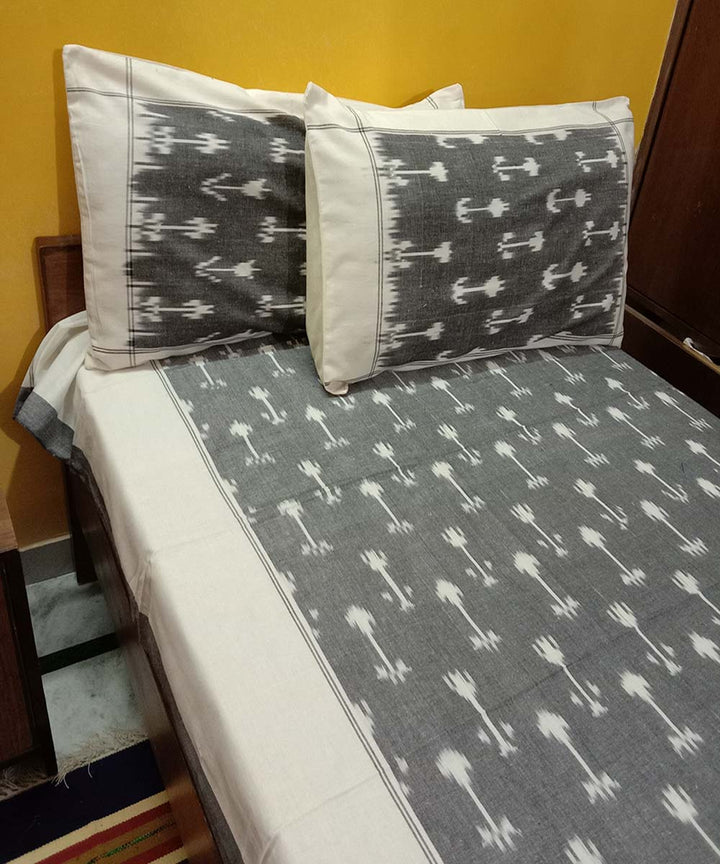 Grey handwoven pochampally ikat cotton bedsheet