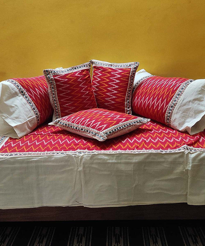 Red handwoven pochampally ikat cotton diwan set