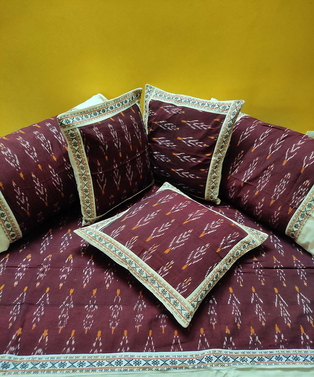 Maroon handwoven pochampally ikat cotton diwan set