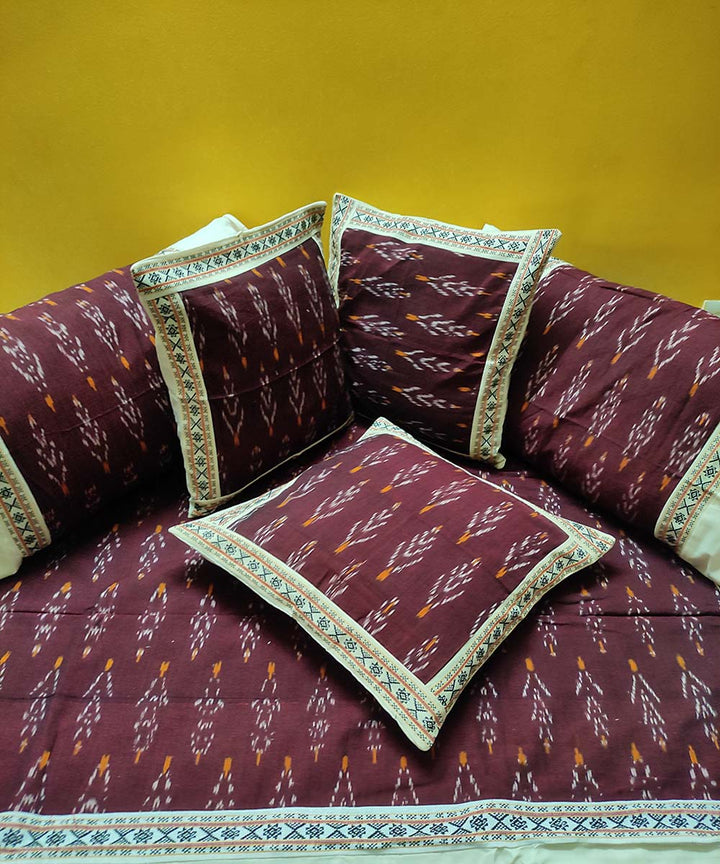 Maroon handwoven pochampally ikat cotton diwan set