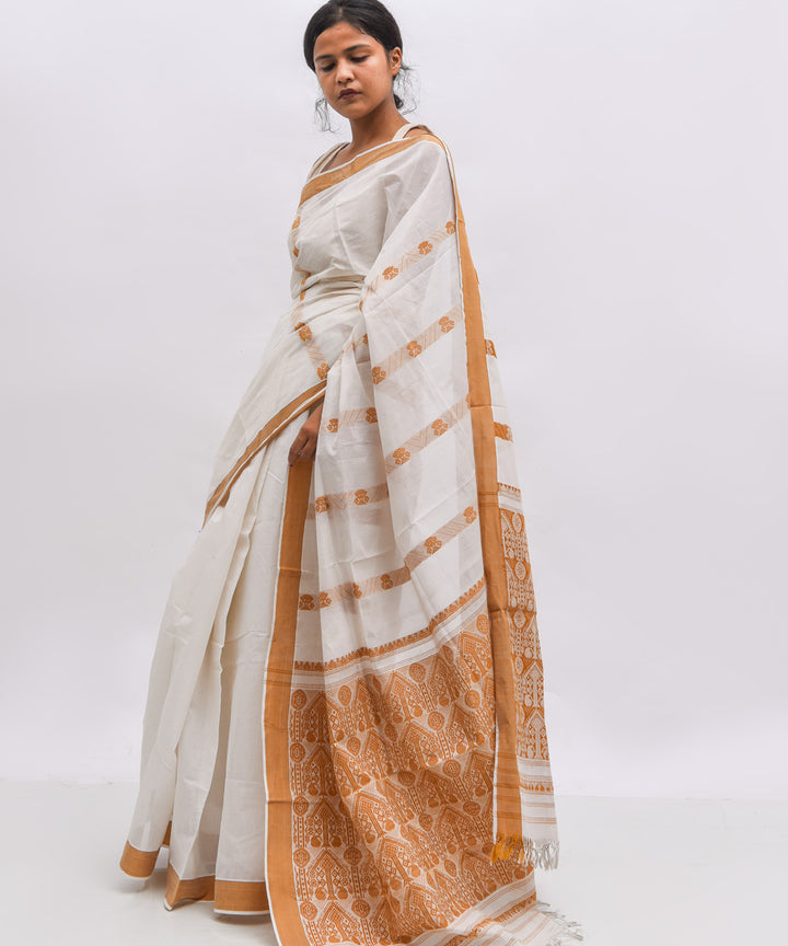 White beige cotton handwoven assam saree