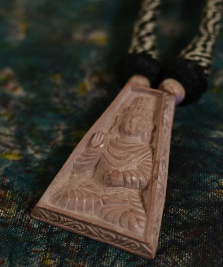 Hand carved blessing buddha tara stone choker necklace
