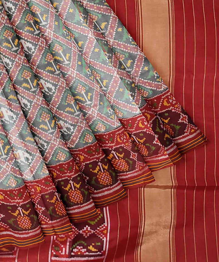 White red handwoven patola silk saree