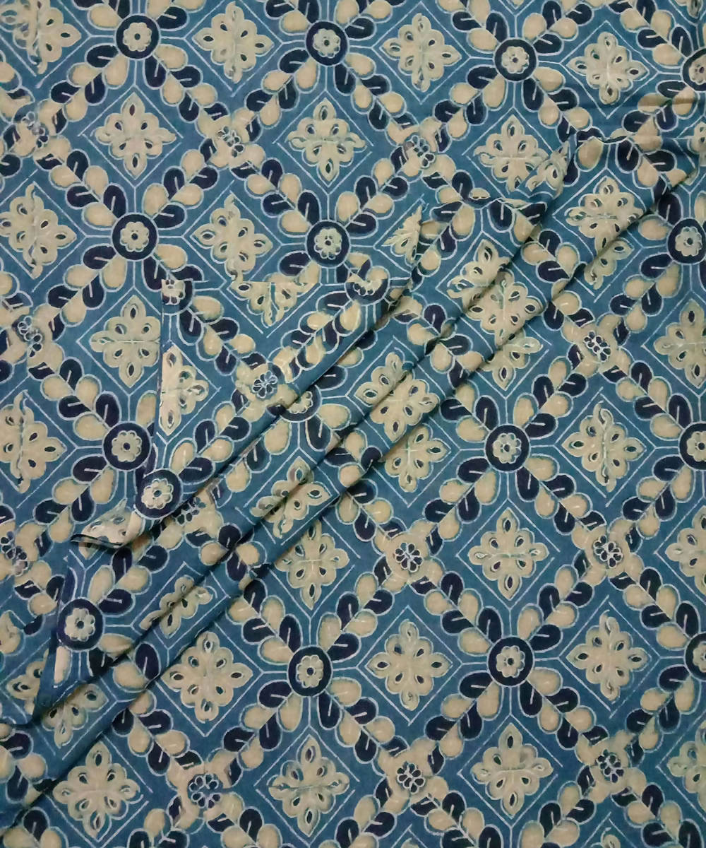 Blue white natural dye ajrakh print handspun handloom cotton fabric (2.5m per qty)