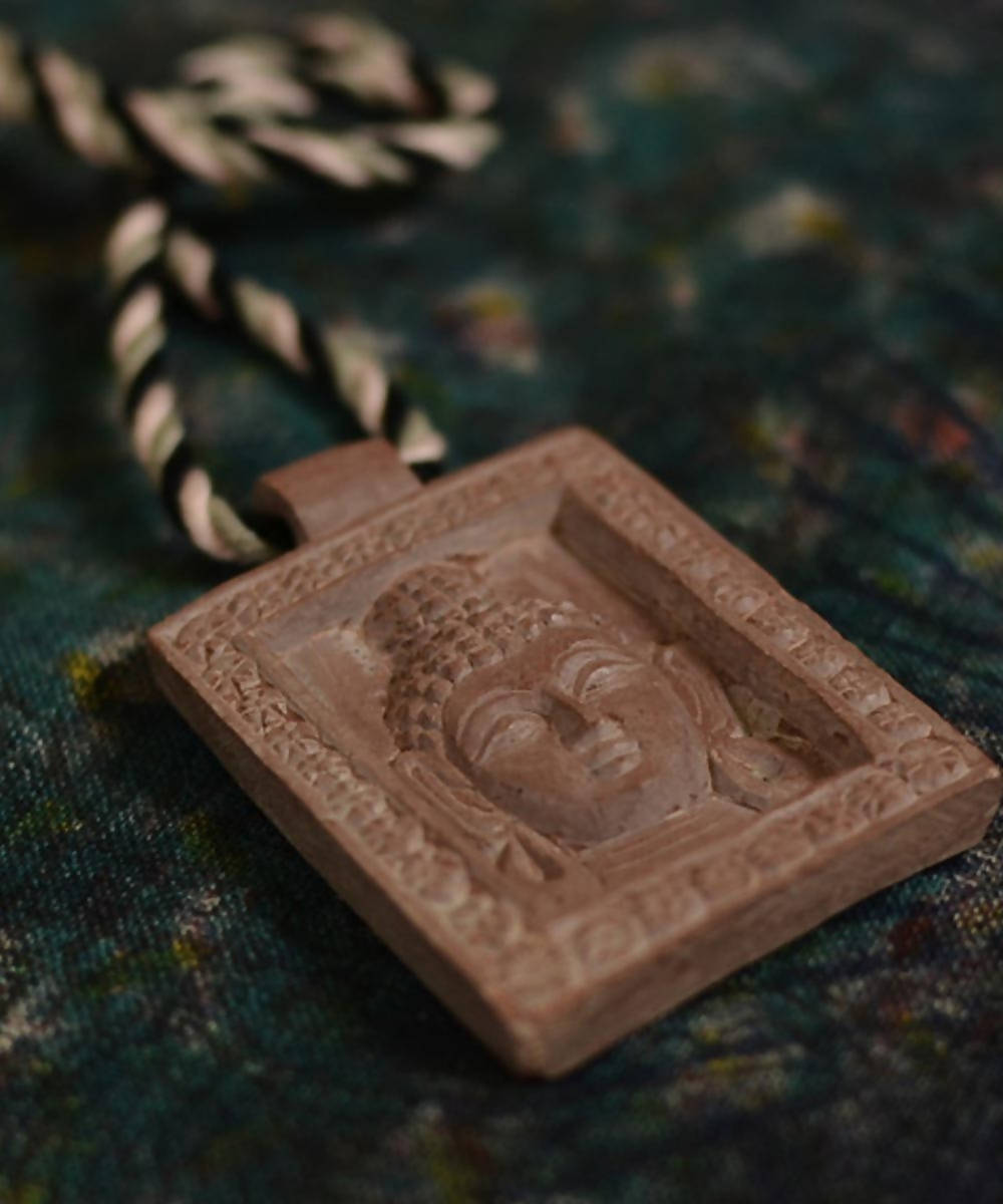 Hand carved goutam buddha tara stone choker necklace