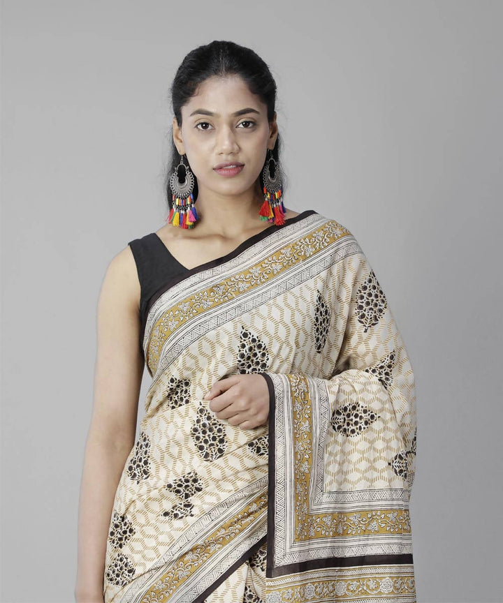 Beige cream bagru handblock printed cotton saree