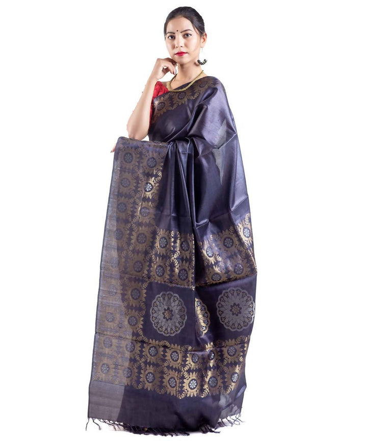 Grey with golden buta handwoven tussar silk saree