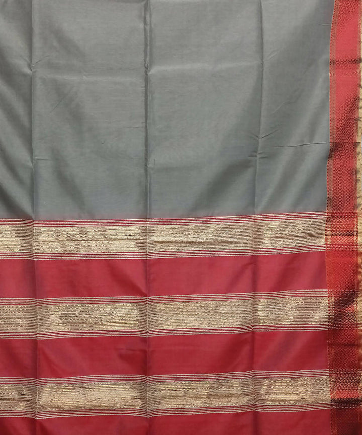 Grey and red handloom cotton silk maheshwari saree