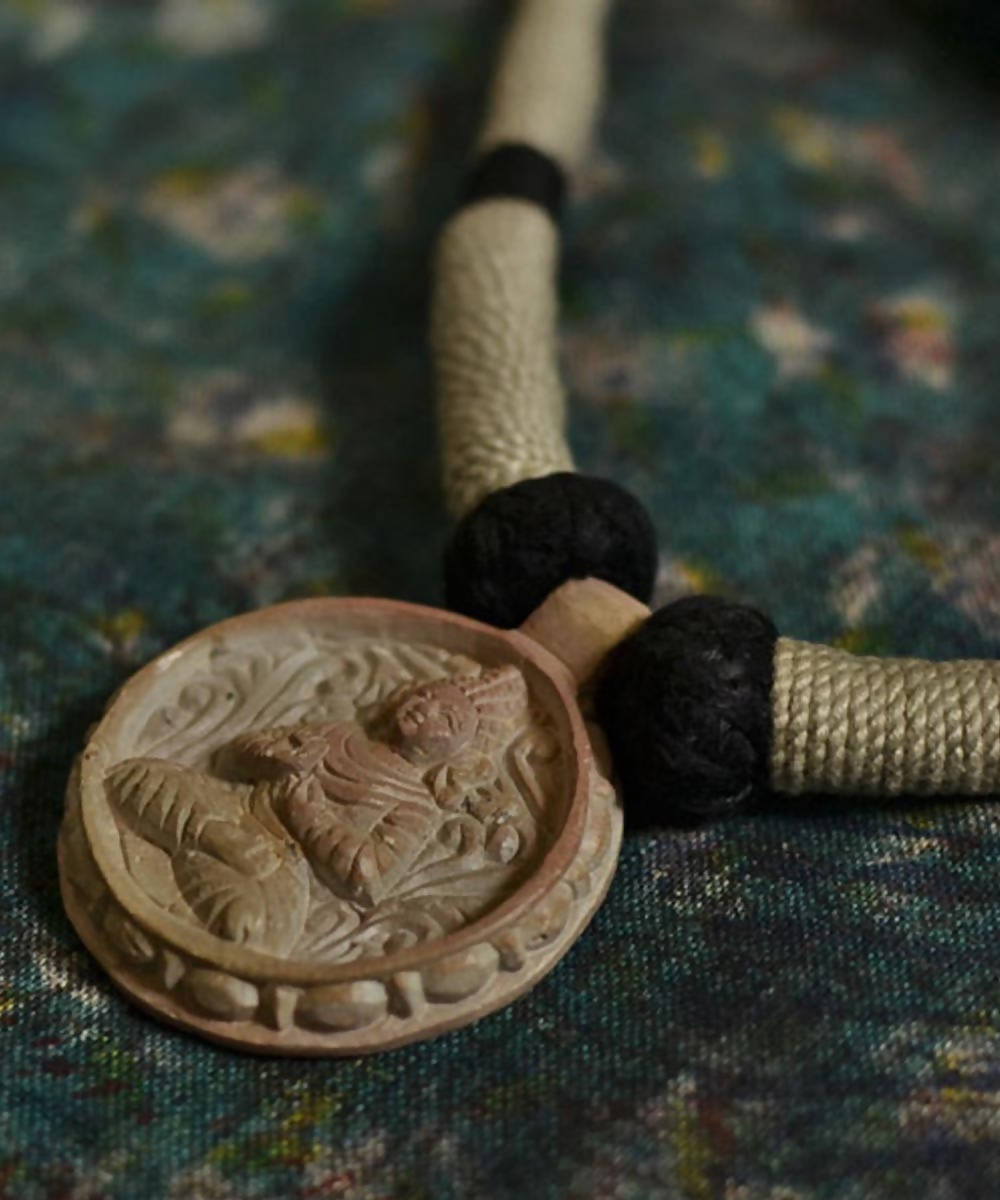 Hand carved buddha blessing tara stone choker necklace