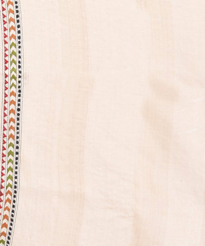 Cream bengal kantha stitch hand embroidery tussar silk saree