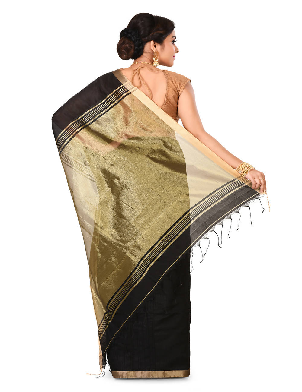 Black Bengal zari Handwoven saree