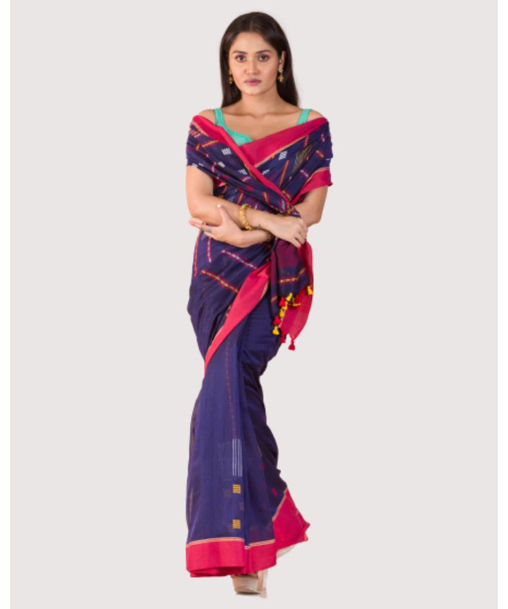 Dark blue red handwoven bengal cotton jamdani saree