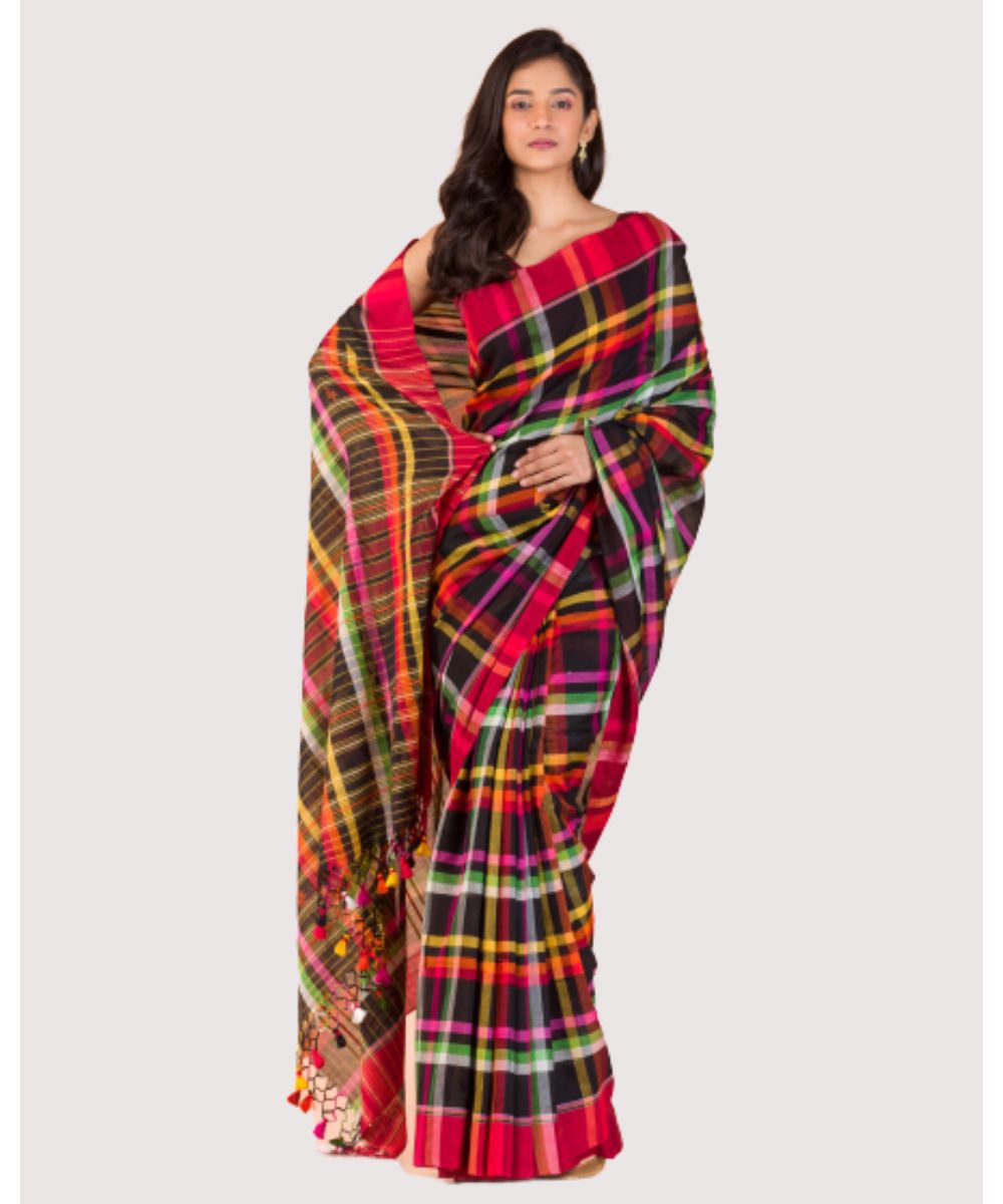 Black red checks handwoven bengal cotton saree