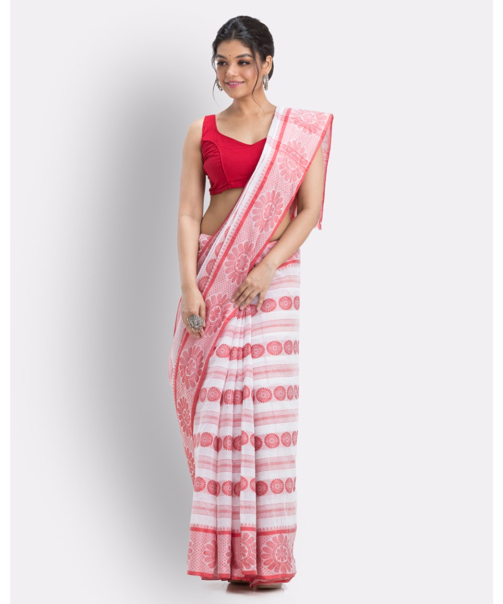 White red handwoven shantipuri cotton saree