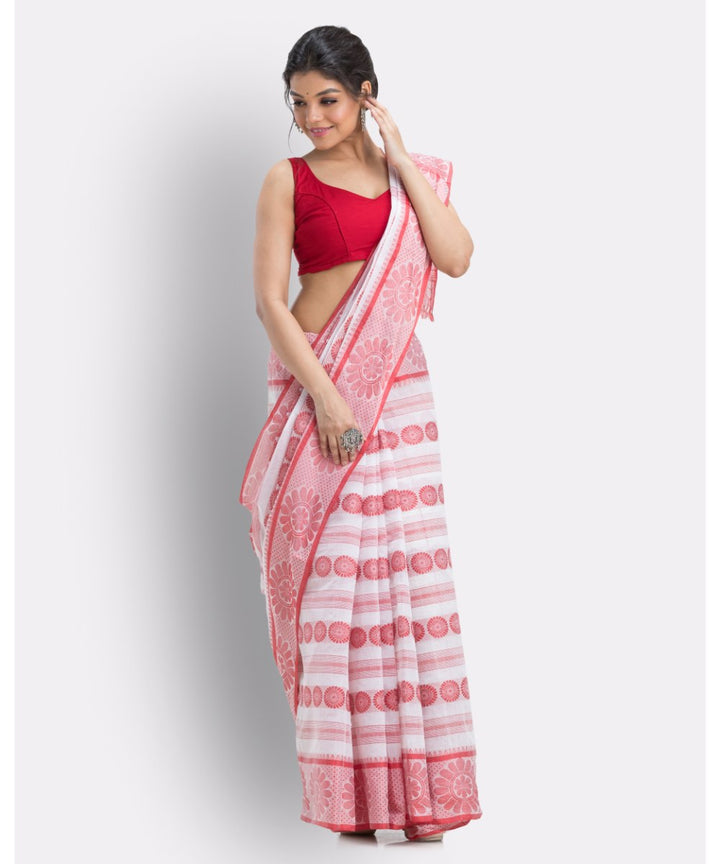 White red handwoven shantipuri cotton saree