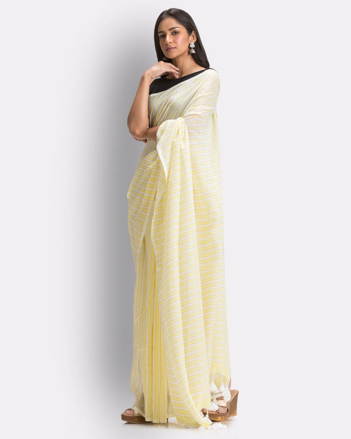 Pale yellow handwoven mul cotton bengal saree