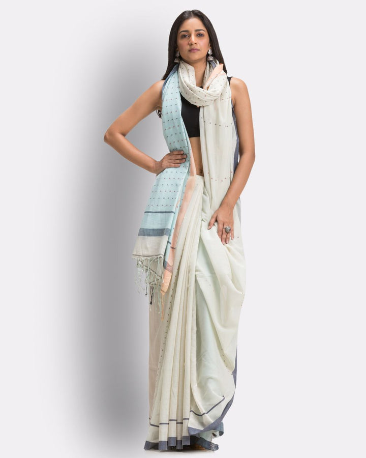 White floral handwoven cotton bengal saree