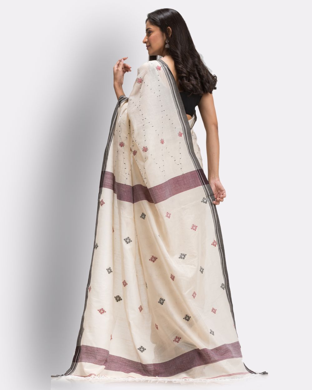 Beige grey handwoven cotton jamdani saree