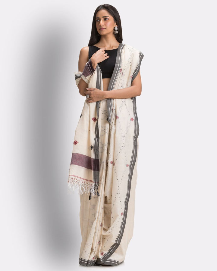 Beige grey handwoven cotton jamdani saree