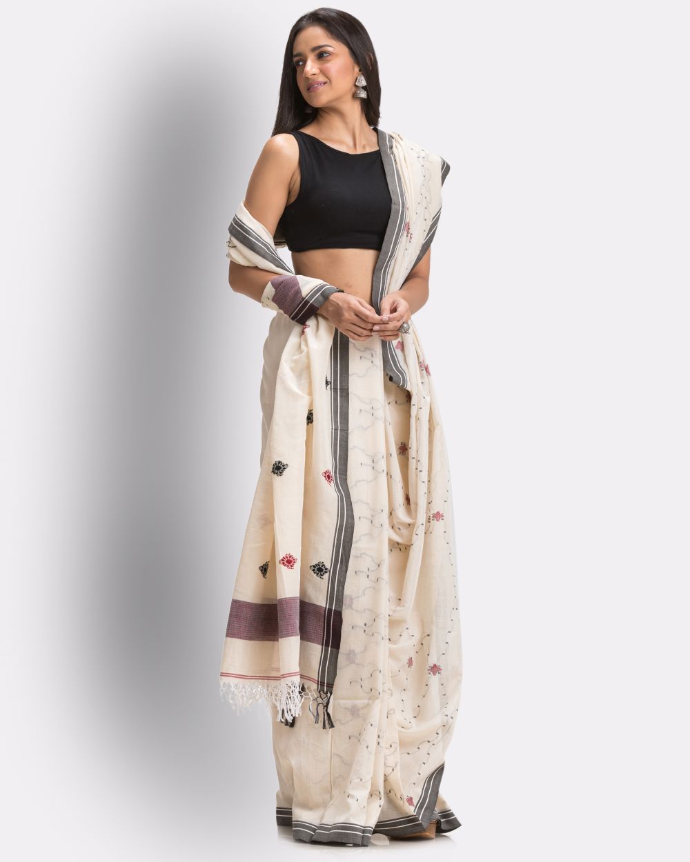Beige grey handwoven cotton jamdani saree