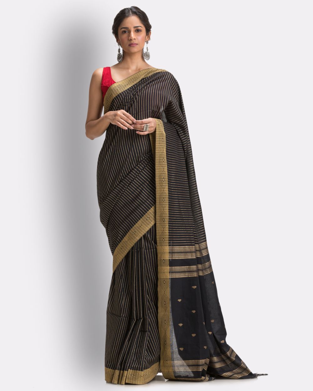Black beige handwoven cotton jamdani saree