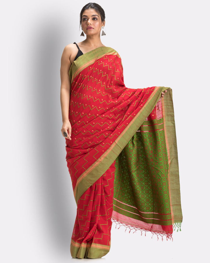 Red green handwoven cotton bengal saree