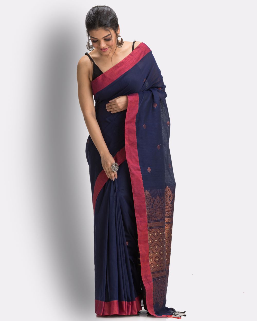 Navy blue red handwoven cotton bengal saree