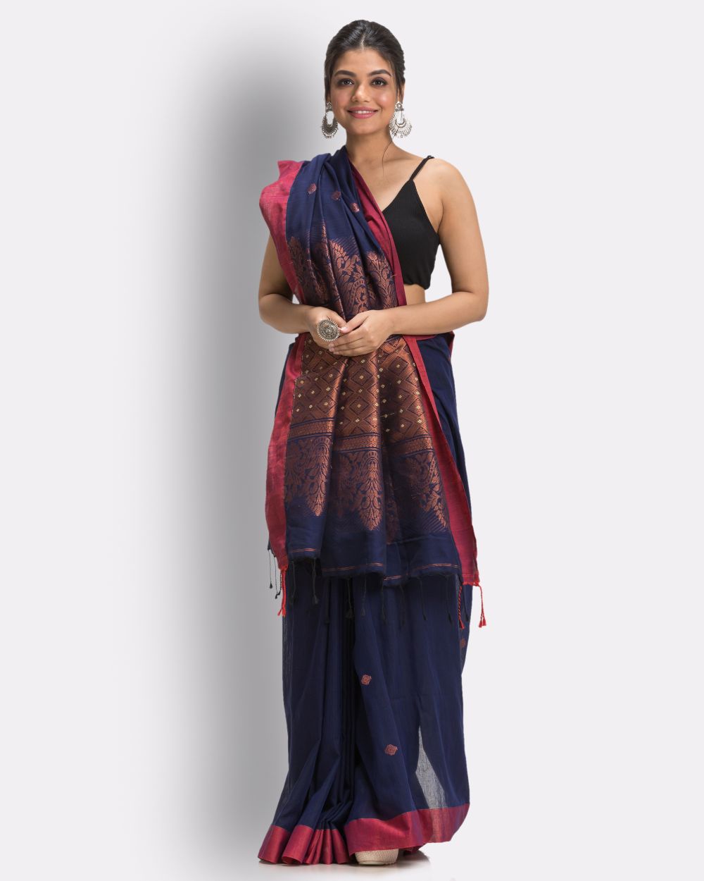 Navy blue red handwoven cotton bengal saree