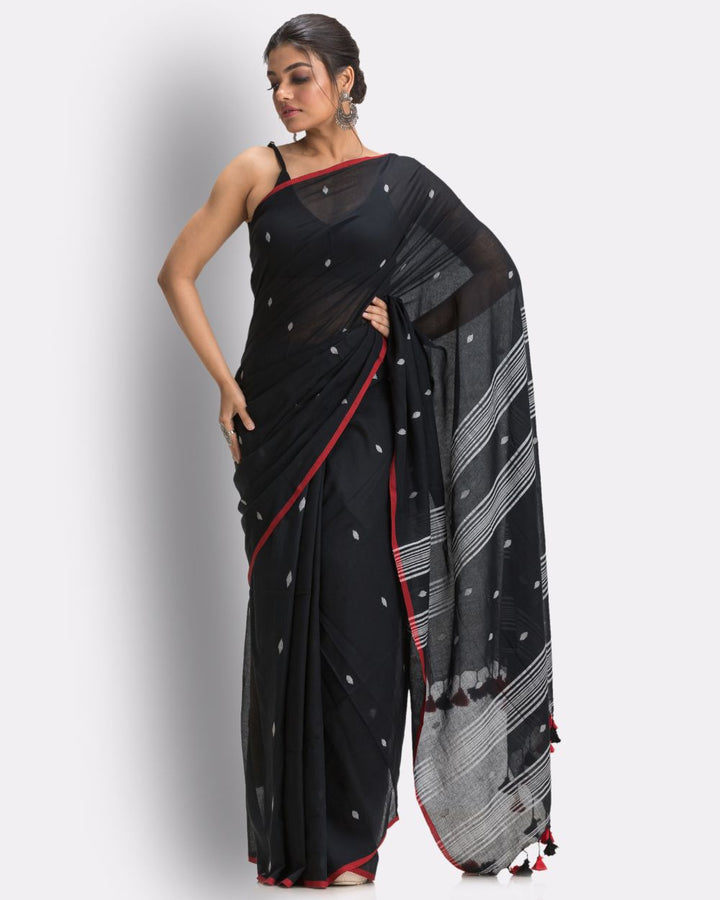 Black grey handwoven mul cotton jamdani saree
